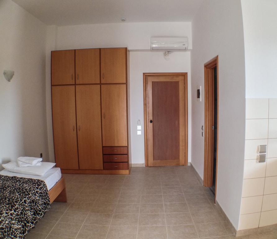 Hotel Ledras Gennadi Rom bilde